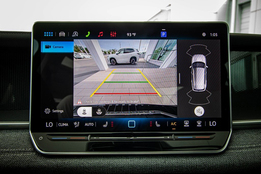 2026 Volkswagen Tiguan S photo 3