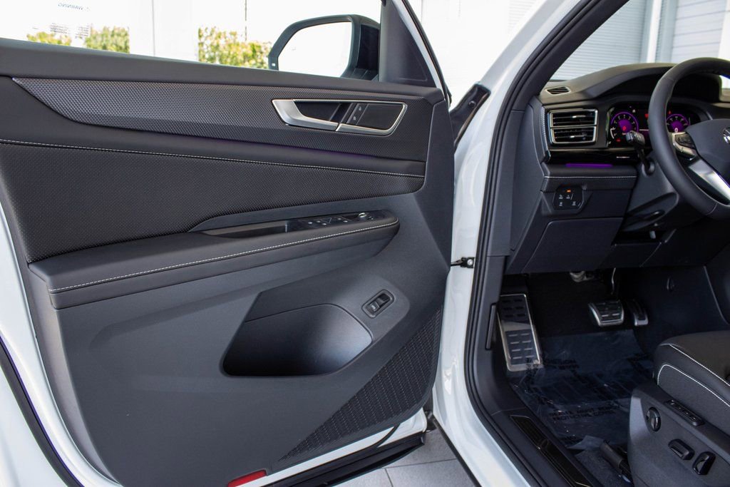 2025 Volkswagen Atlas Cross Sport SEL R-LINE - Photo 30