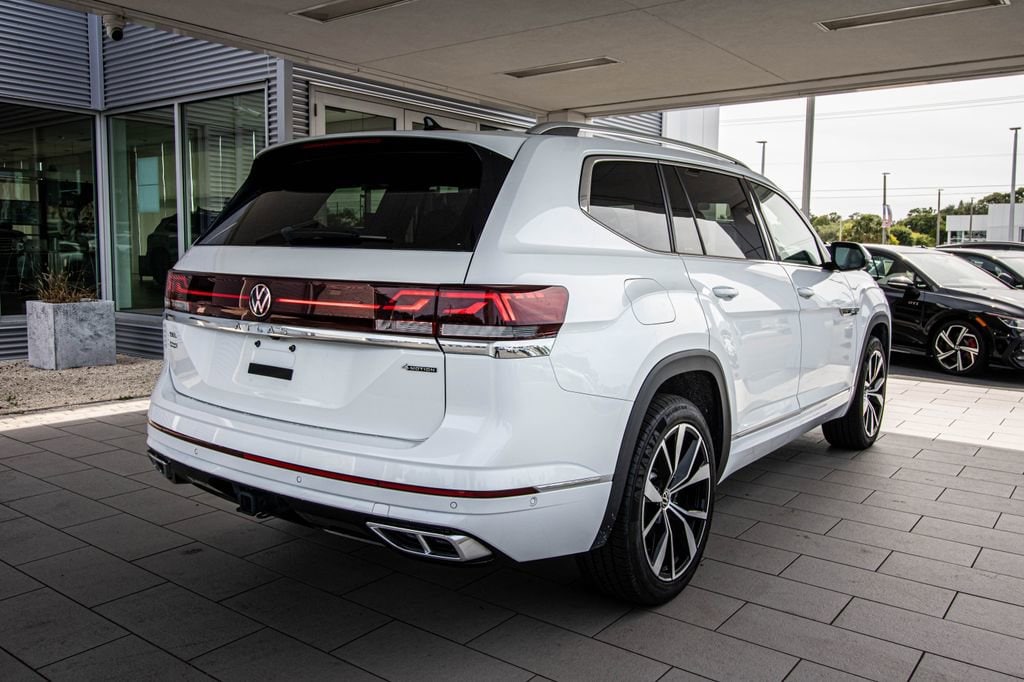 Used 2024 Volkswagen Atlas 2.0T SEL Premium R-Line SUV