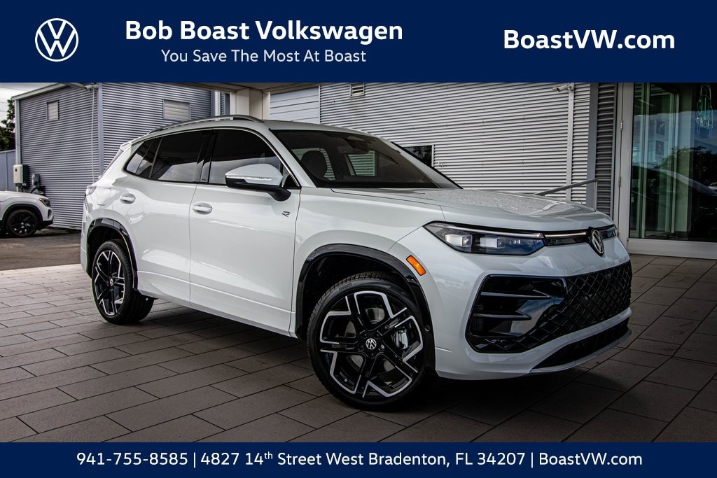 New 2026 Volkswagen Tiguan SEL R-Line Turbo SUV