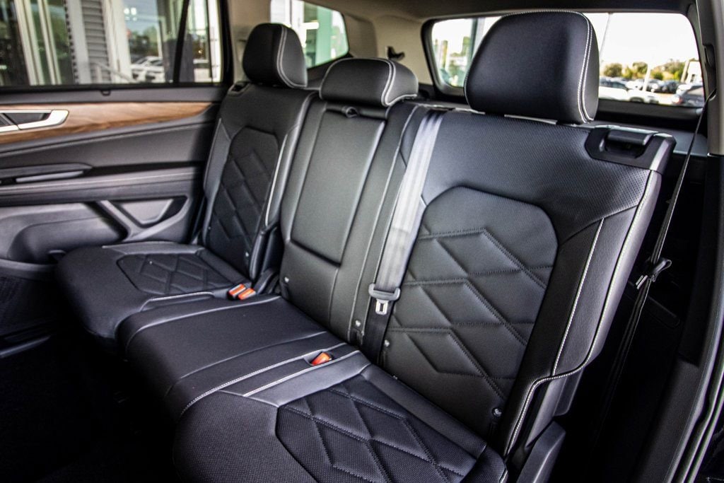 2026 Volkswagen Atlas SE w/Tech - Photo 51