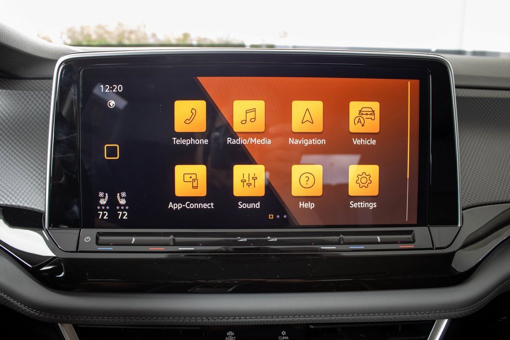 2025 Volkswagen Atlas Peak Edition SE photo 4