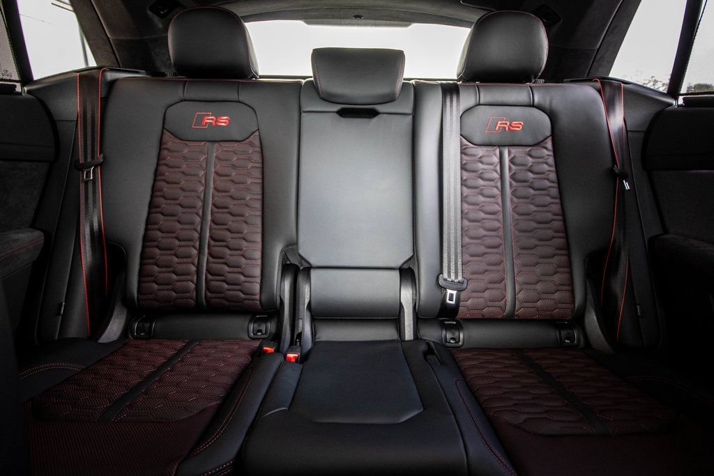 2025 Audi RS Q8 Base - Photo 59