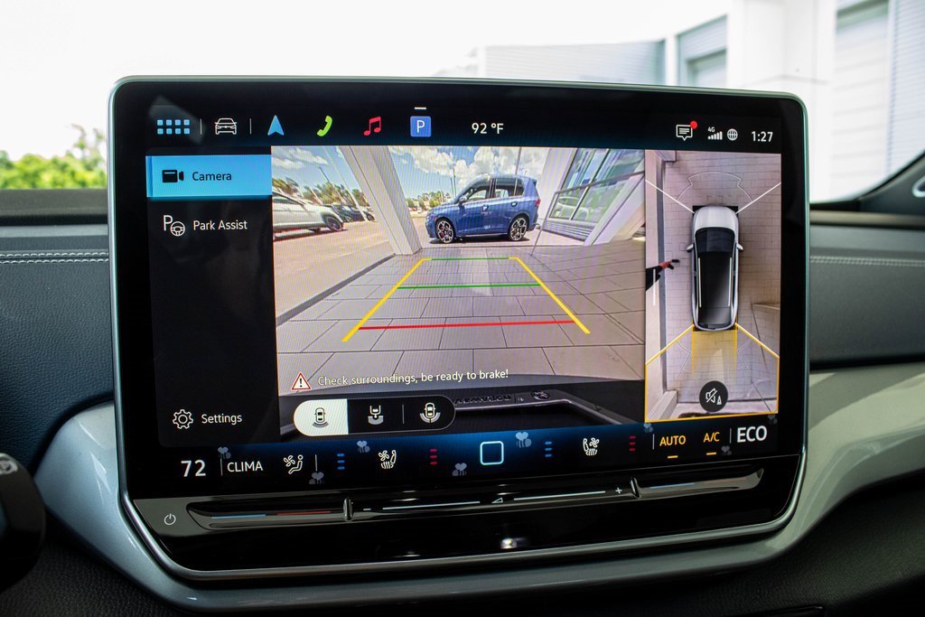 2025 Volkswagen ID.4 Pro Plus photo 4
