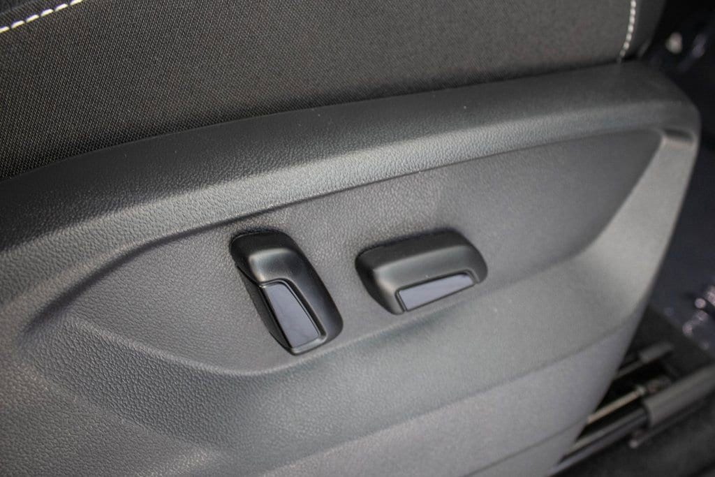 2025 Volkswagen Atlas Cross Sport SEL R-LINE - Photo 46