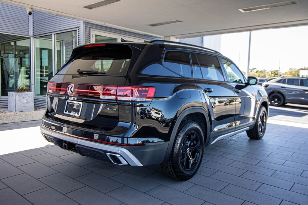 New 2026 Volkswagen Atlas 2.0T Peak Edition SUV