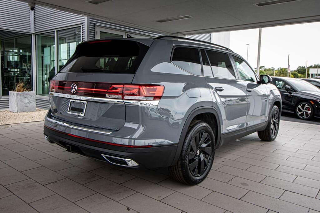 New 2026 Volkswagen Atlas 2.0T SE w/Technology SUV