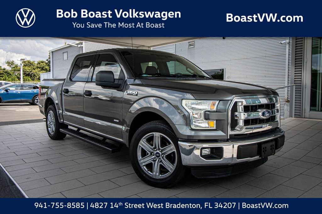2015 Ford F-150 XLT SuperCrew 145-in's photo