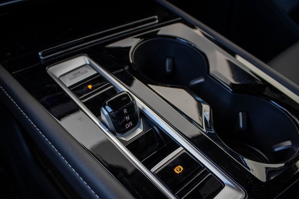 2025 Volkswagen Atlas Cross Sport SEL R-LINE - Photo 40