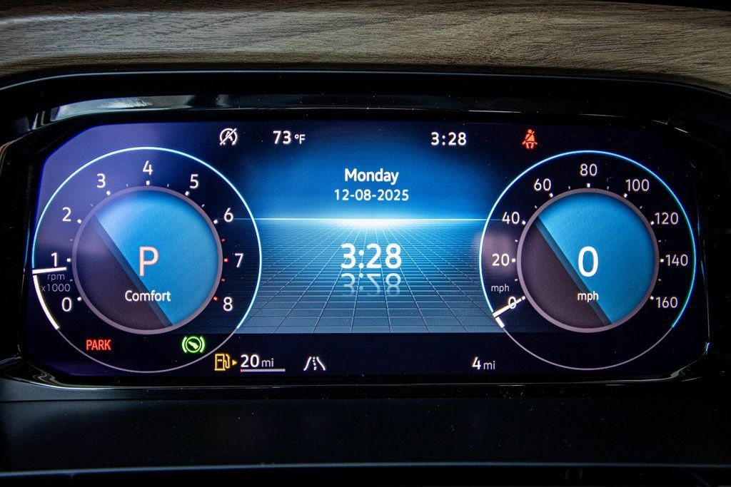 New 2026 Volkswagen Atlas 2.0T SE w/Technology SUV