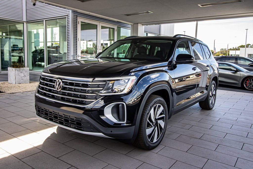 2026 Volkswagen Atlas SE w/Tech - Photo 11
