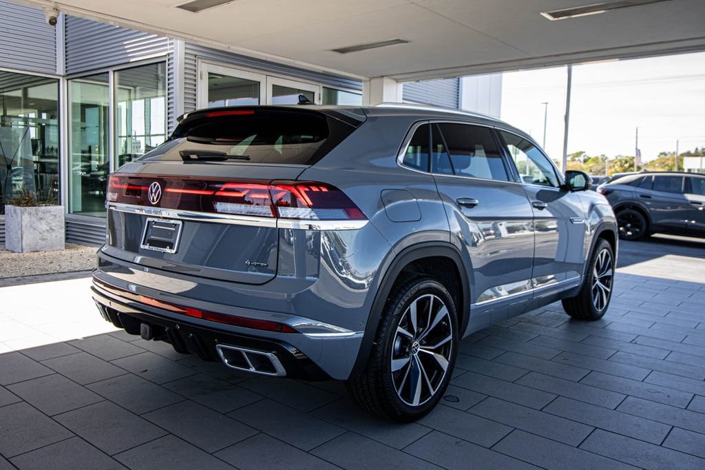New 2026 Volkswagen Atlas Cross Sport 2.0T SEL Premium R-Line SUV