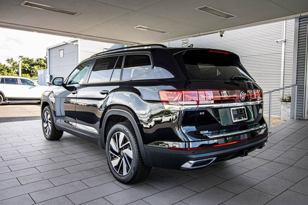 2026 Volkswagen Atlas SE w/Tech - Photo 13