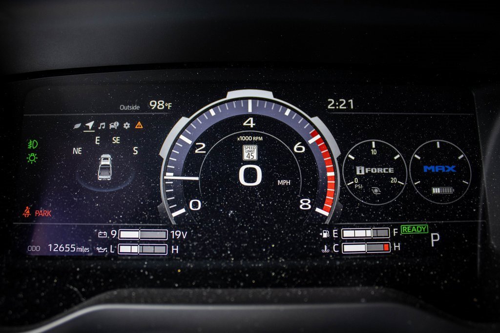 2024 Toyota Tundra 1794 Edition photo 3