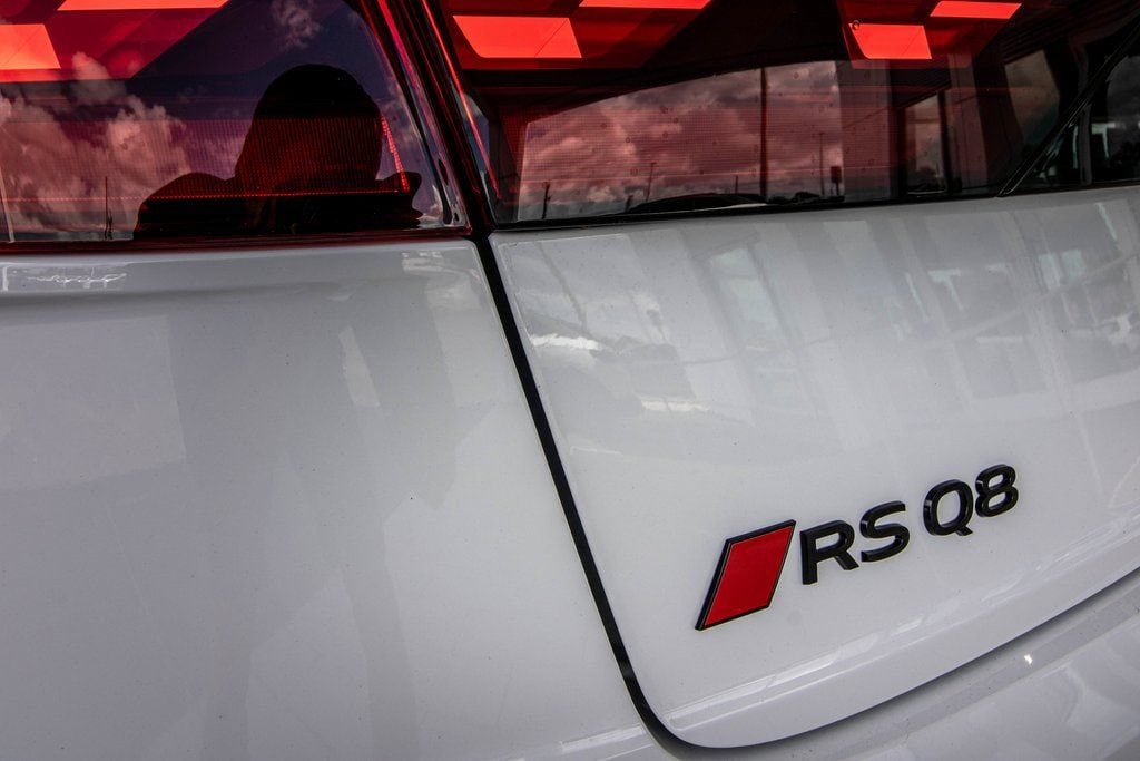2025 Audi RS Q8 Base - Photo 13