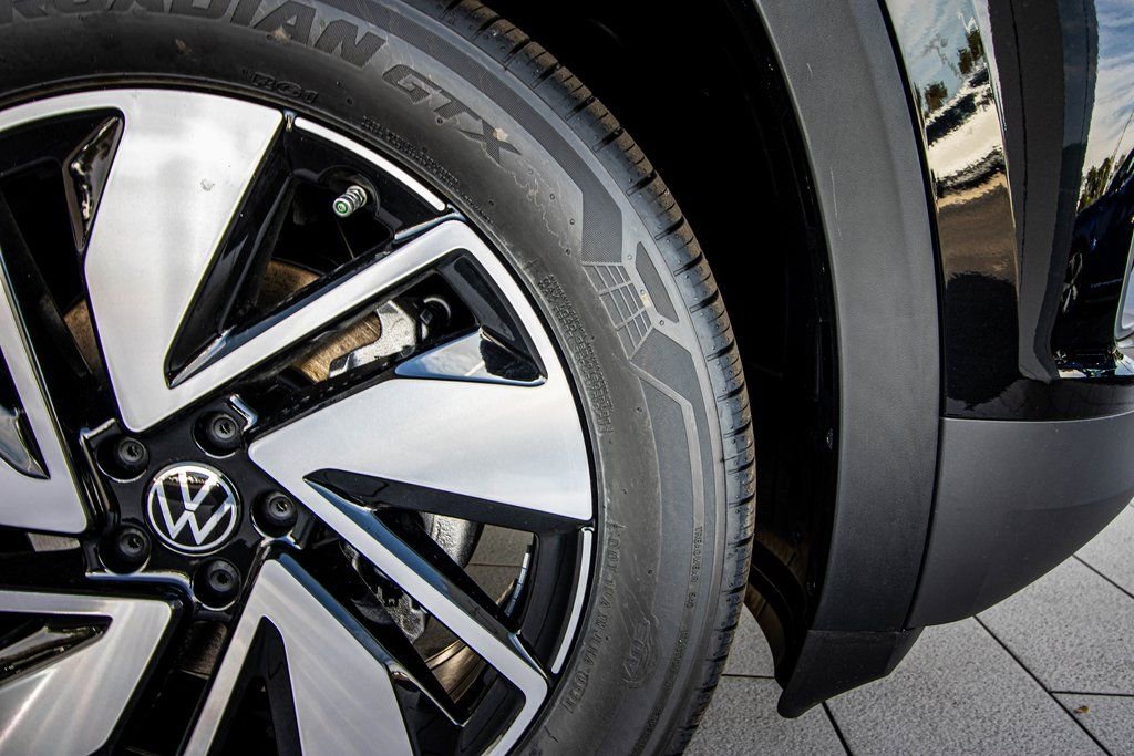 2026 Volkswagen Atlas SE w/Tech - Photo 22