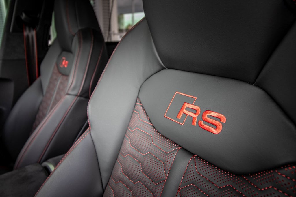 2025 Audi RS Q8 Base - Photo 30