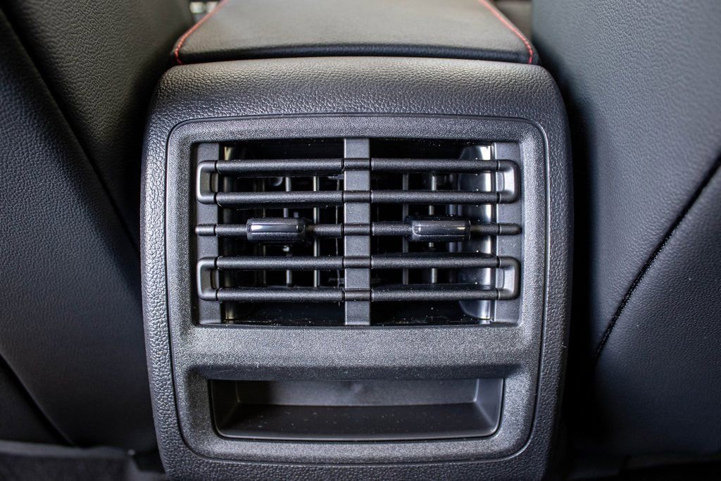 2025 Volkswagen Golf GTI SE - Photo 50