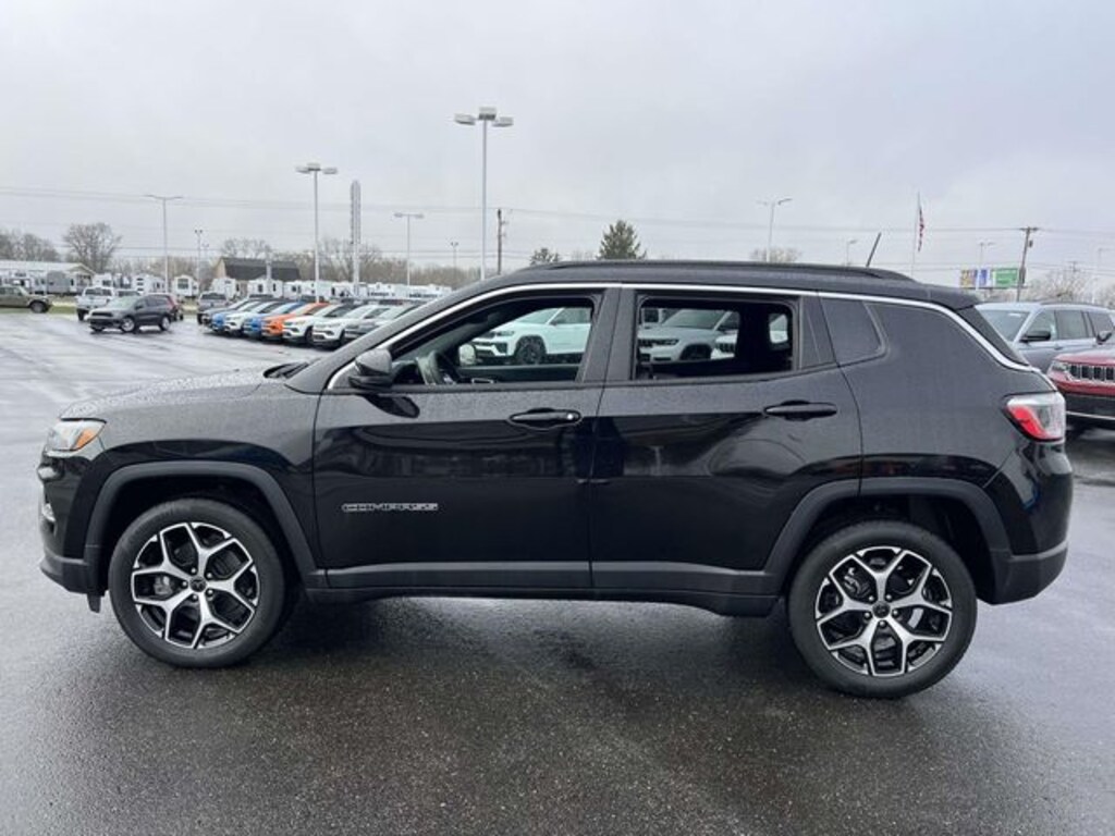 Certified 2025 Jeep Compass Limited SUV