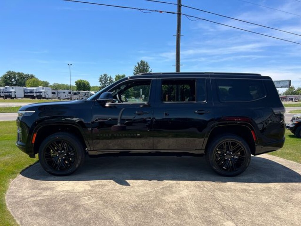 New 2026 Jeep Grand Wagoneer Limited SUV