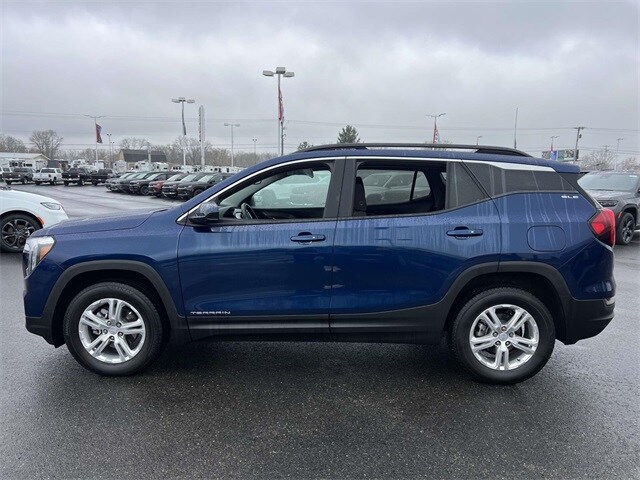 2022 Gmc Terrain SLE photo 4