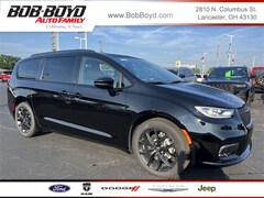 2025 Chrysler Pacifica Limited Van Passenger Van