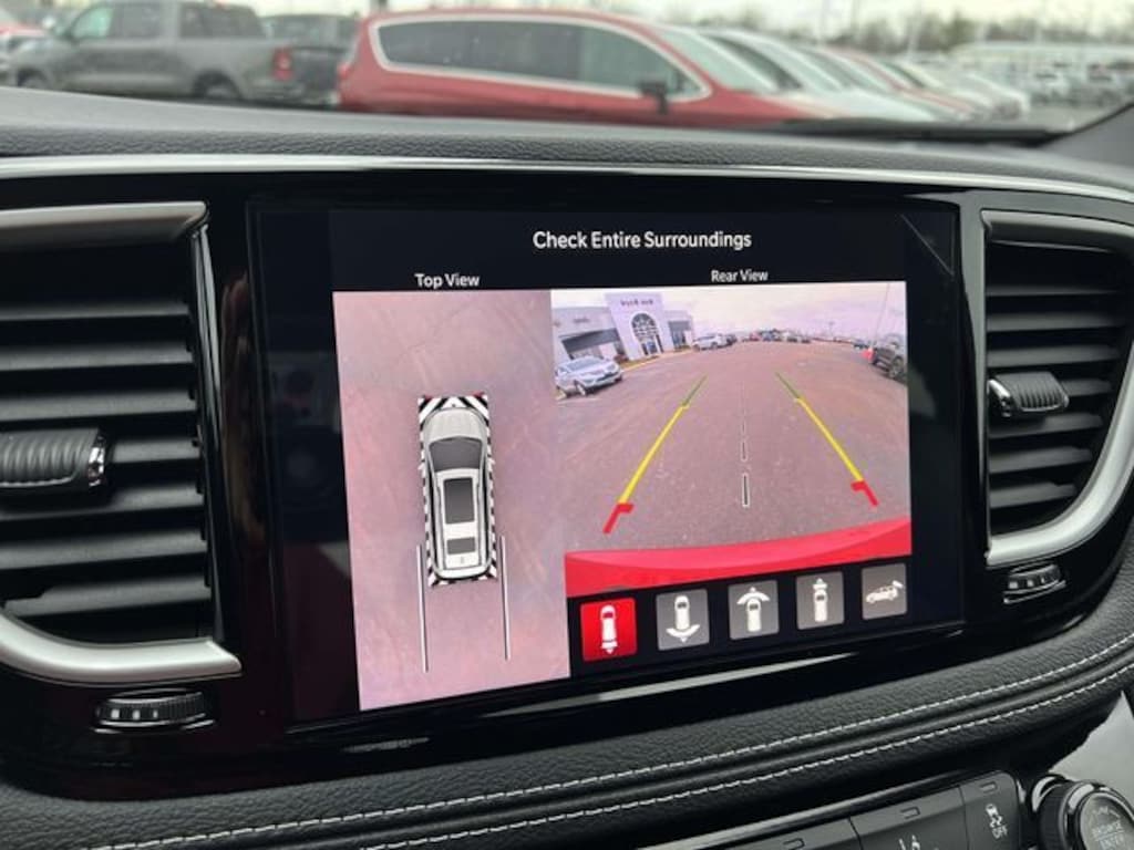 New 2026 Chrysler Pacifica Select Van Passenger Van