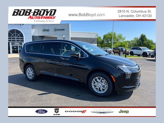 2027 Chrysler Pacifica Select Van Passenger Van