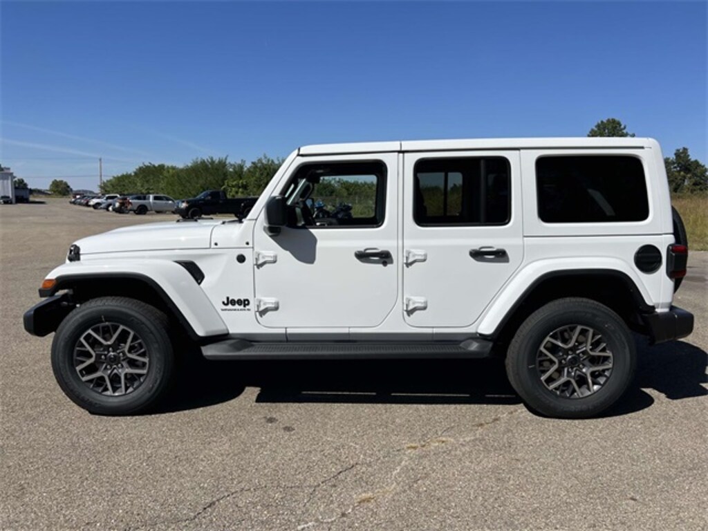 New 2025 Jeep Wrangler Sahara SUV