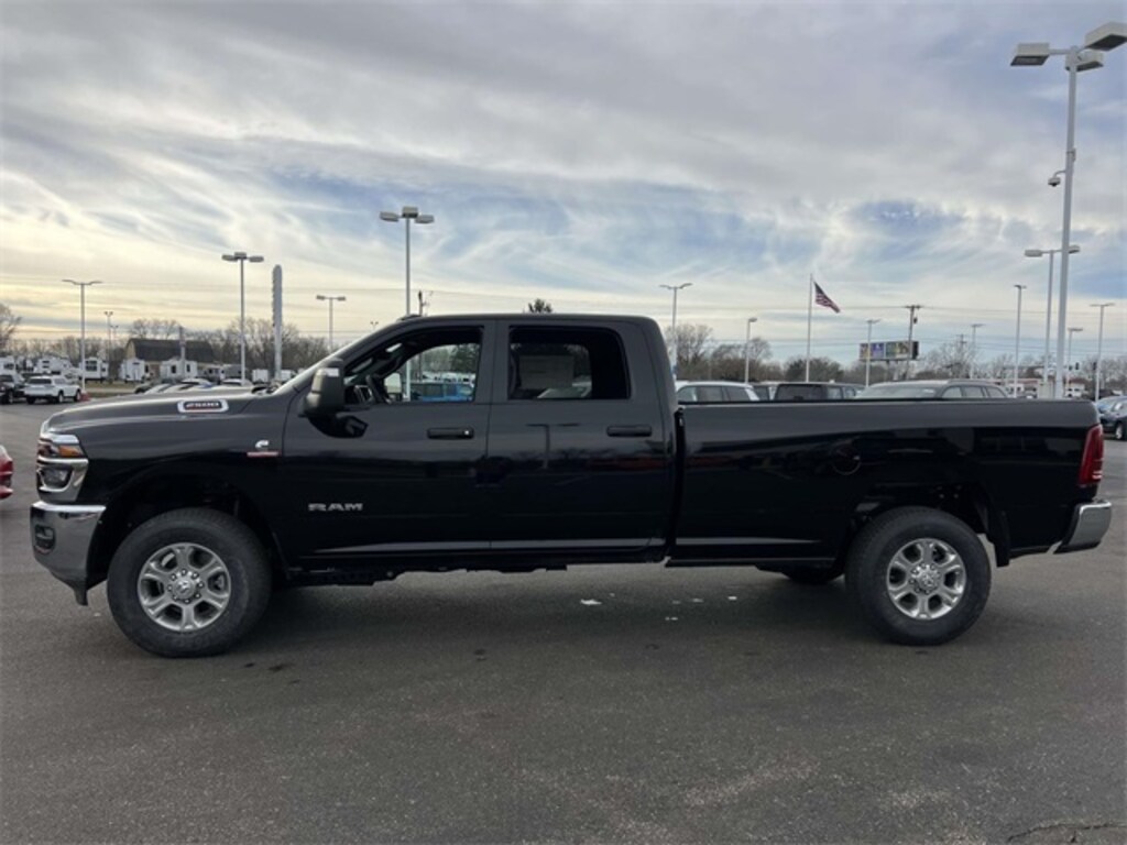 New 2026 Ram 2500 Big Horn Truck Crew Cab