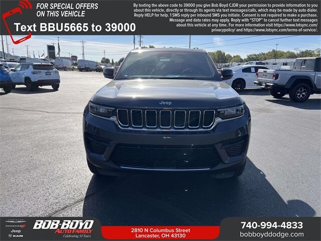 2025 Jeep Grand Cherokee Laredo photo 2