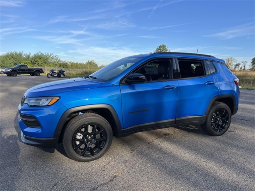 New 2026 Jeep Compass Latitude SUV