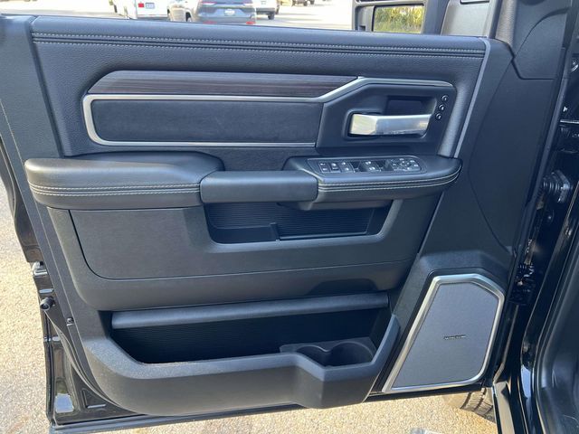 2025 RAM 2500 Laramie - Photo 12