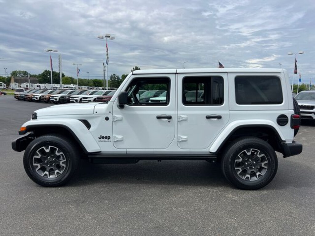 New 2026 Jeep Wrangler Sahara SUV