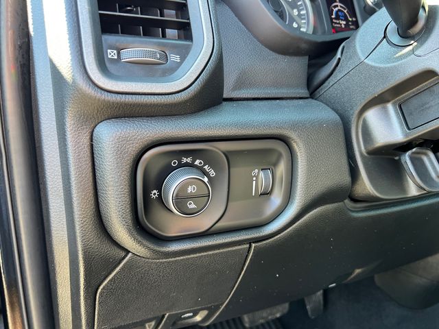 2026 RAM 3500 Tradesman - Photo 12