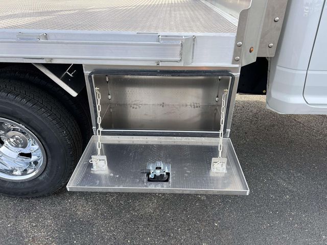 2026 RAM 3500 Chassis Tradesman - Photo 10
