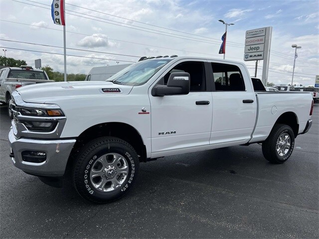 2025 Ram 2500 Big Horn photo 3