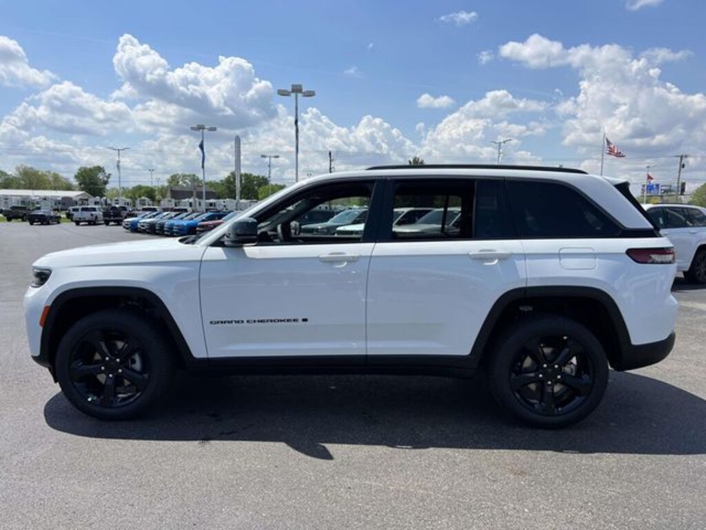 New 2026 Jeep Grand Cherokee Limited SUV
