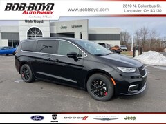 2026 Chrysler Pacifica Select Van Passenger Van