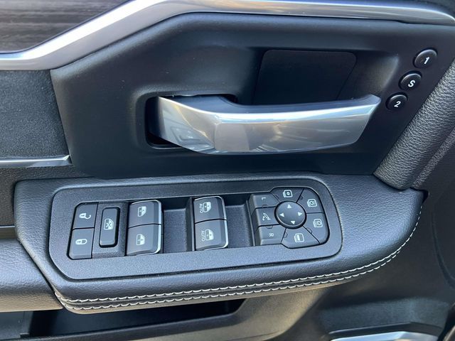2025 RAM 2500 Laramie - Photo 13
