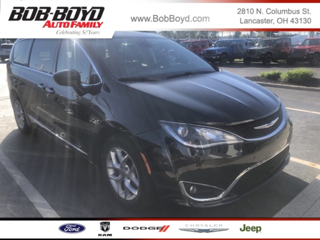 Used 2019 Chrysler Pacifica Touring L Plus Minivan/Van