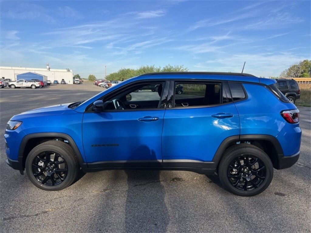 New 2026 Jeep Compass Latitude SUV