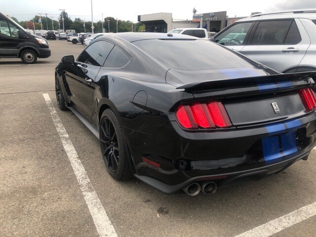 2017 Ford Mustang Shelby GT350 photo 4