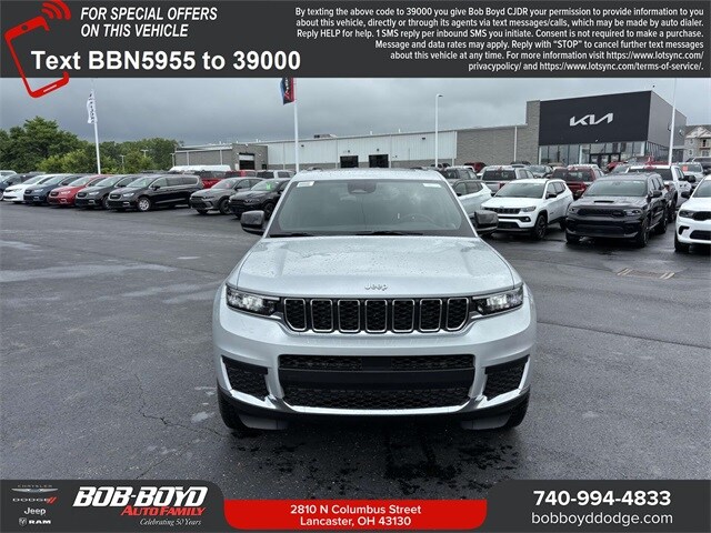 2025 Jeep Grand Cherokee Laredo photo 2