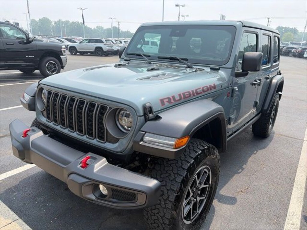 Used 2025 Jeep Wrangler Rubicon SUV
