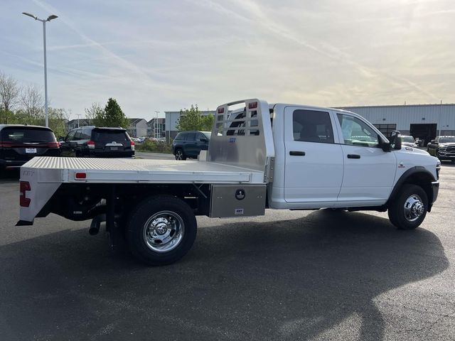 2026 RAM 3500 Chassis Tradesman - Photo 7