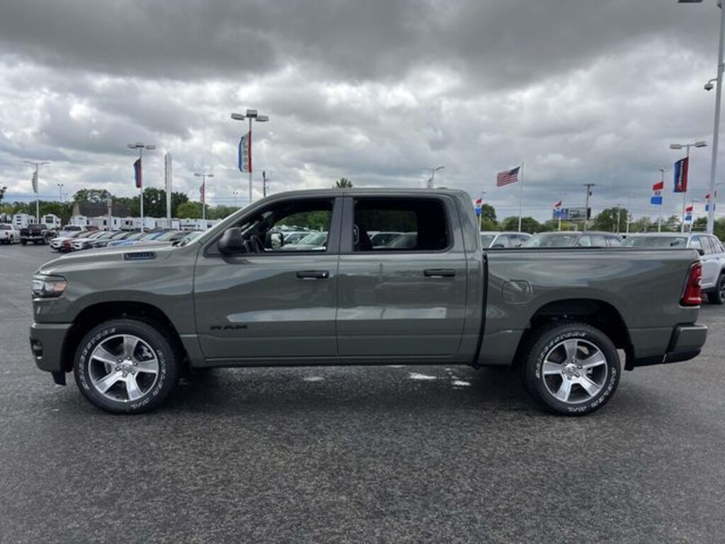 New 2026 Ram 1500 Tradesman Truck Crew Cab