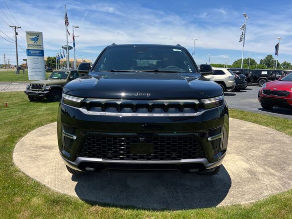 New 2026 Jeep Grand Wagoneer Limited SUV