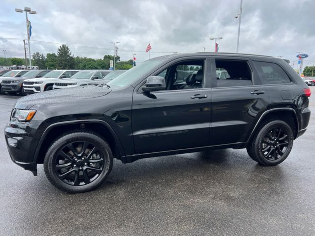 Used 2022 Jeep Grand Cherokee WK Laredo X SUV
