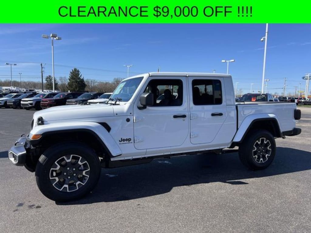 New 2026 Jeep Gladiator Sport Truck Crew Cab